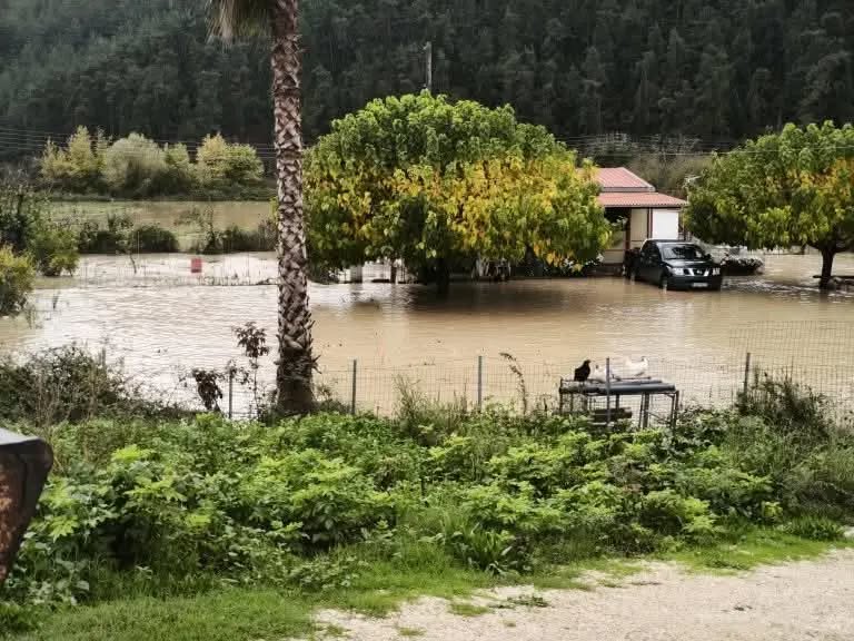 Κακοκαιρία στην Ήπειρο: Μήνυμα 112 σε Ιωάννινα και Άρτα