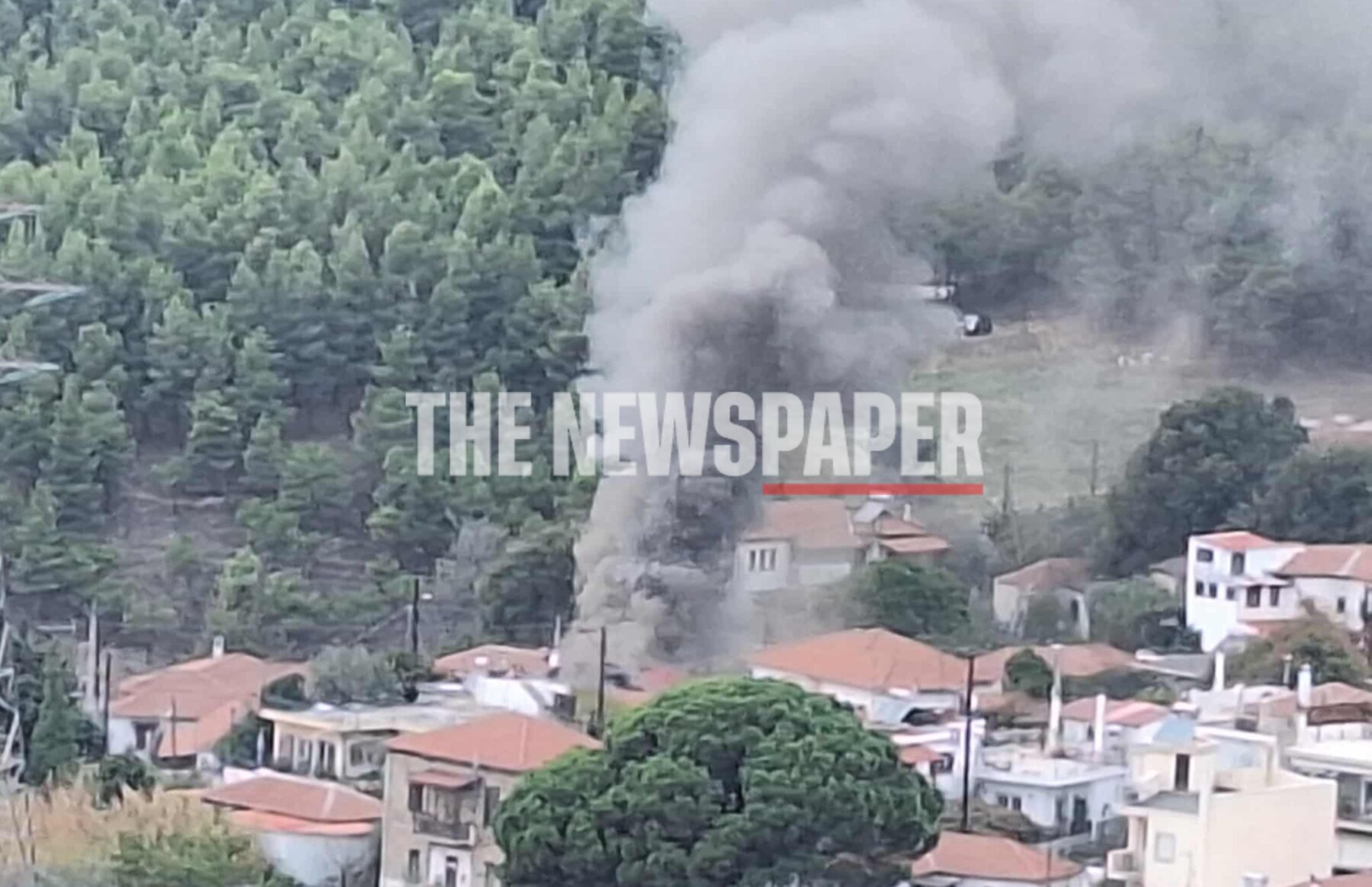 Πυρκαγιά σε μονοκατοικία στην περιοχή του Αγίου Ονούφριου στον Βόλο