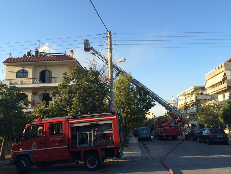 Πυρκαγιά σε σοφίτα πολυκατοικίας στην Κατερίνης Πιερίας