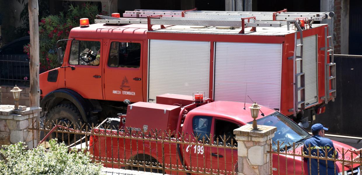 Πυρκαγιά σε αποθηκευτικό χώρο στην περιοχή Στραπόδι Κυθήρων