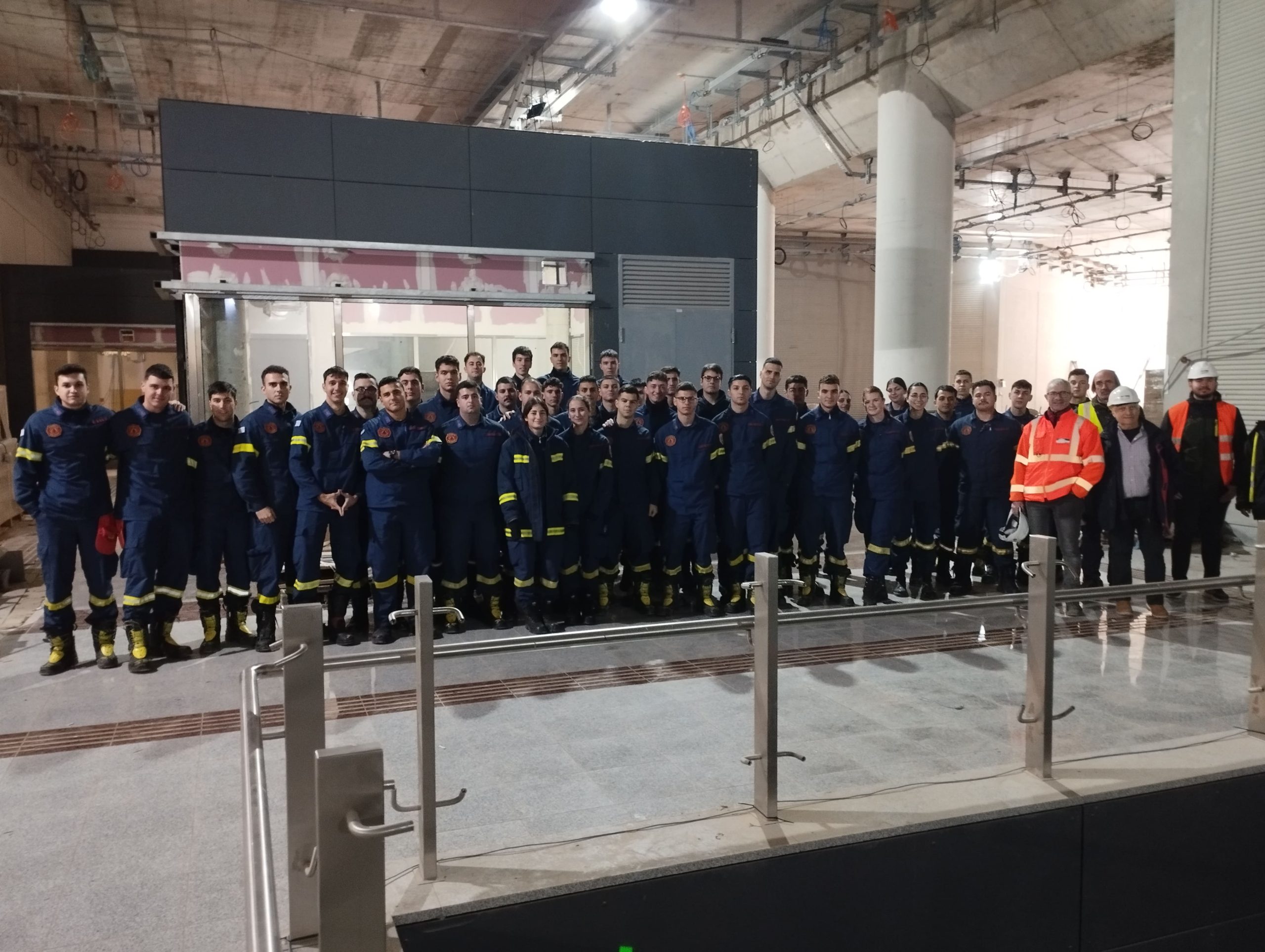 Εκπαιδευτική επίσκεψη δοκίμων πυροσβεστών στο Μετρό Θεσσαλονίκης