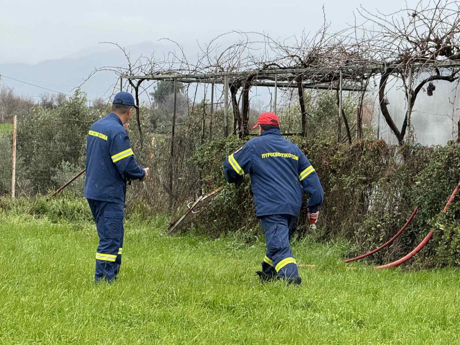 Πυρκαγιά σε αγροτική αποθήκη στην περιοχή Μπούζι Αγρινίου