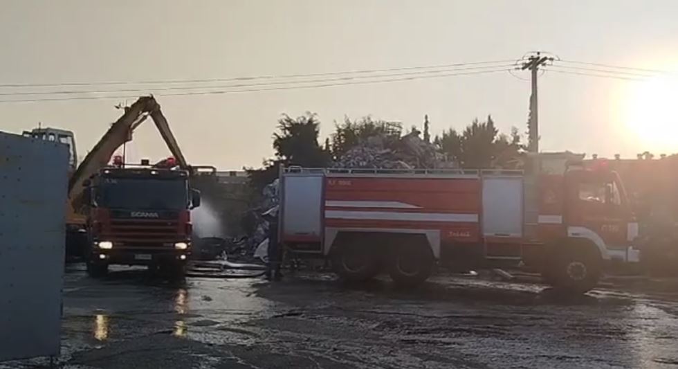 Πυρκαγιά σε επιχείρηση στα Διαβατά Θεσσαλονίκης