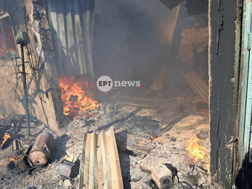 Πυρκαγιά σε αποθήκη στα Βατσιανά Γαύδου