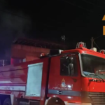 Πυρκαγιά σε χώρο εμπορίου στη Λεωφόρο Βάρης – Κορωπίου