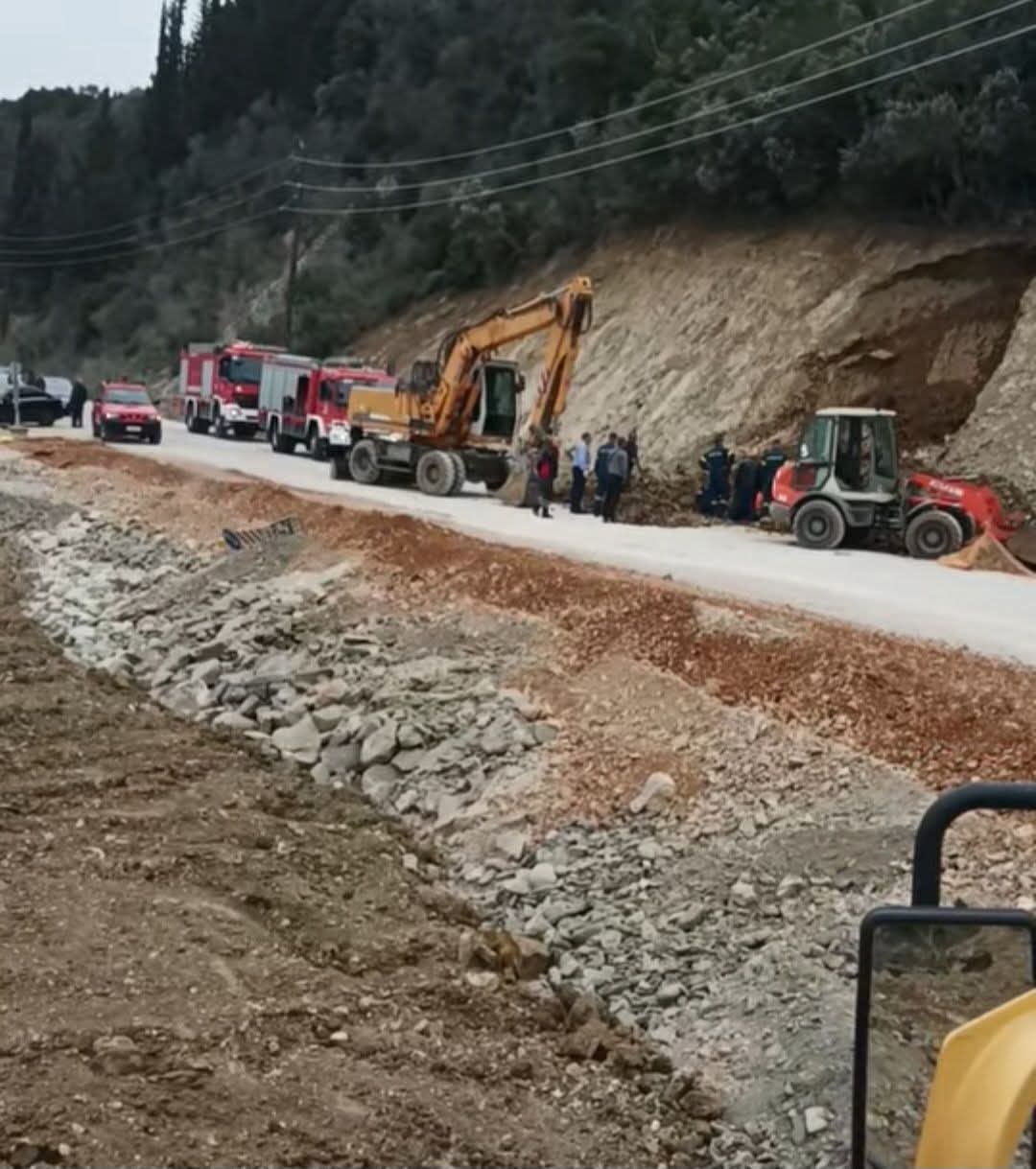 Χωρίς αισθήσεις ανασύρθηκε άνδρας μετά από κατολίσθηση στην Άρτα