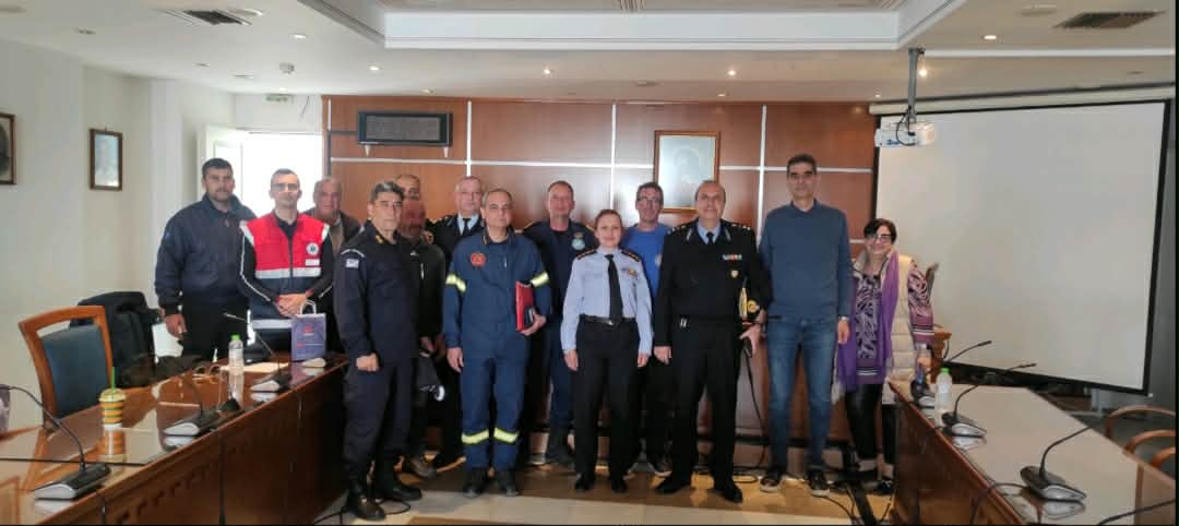 Νάξος: Άσκηση «Fire Dragon» με παρουσία του Υποστράτηγου Μ. Σεληνιωτάκη και της Πυράρχου Γ. Τσάφου