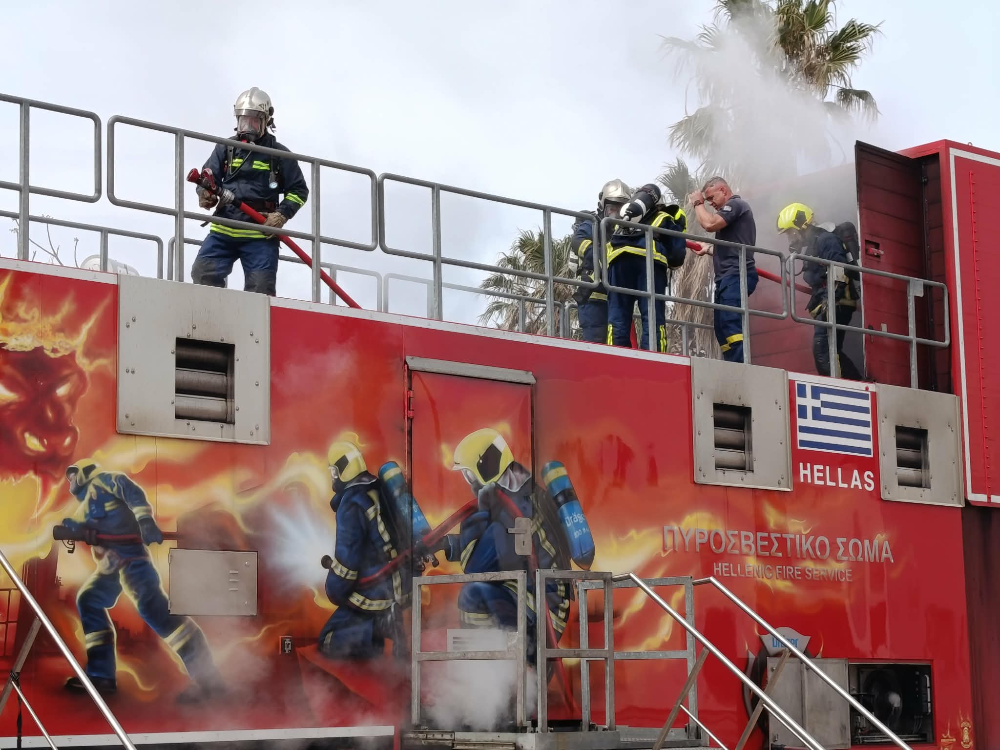 Νάξος: Άσκηση «Fire Dragon» με παρουσία του Υποστράτηγου Μ. Σεληνιωτάκη και της Πυράρχου Γ. Τσάφου