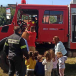 Εκπαιδευτική επίσκεψη του Πυροσβεστικού Κλιμακίου Κρεστένων στον Παιδικό Σταθμό Καλλικώμου Ηλείας