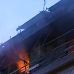 Πυρκαγιά σε διαμέρισμα στον Κολωνό – Χωρίς τις αισθήσεις τους εντοπίστηκαν δύο άτομα