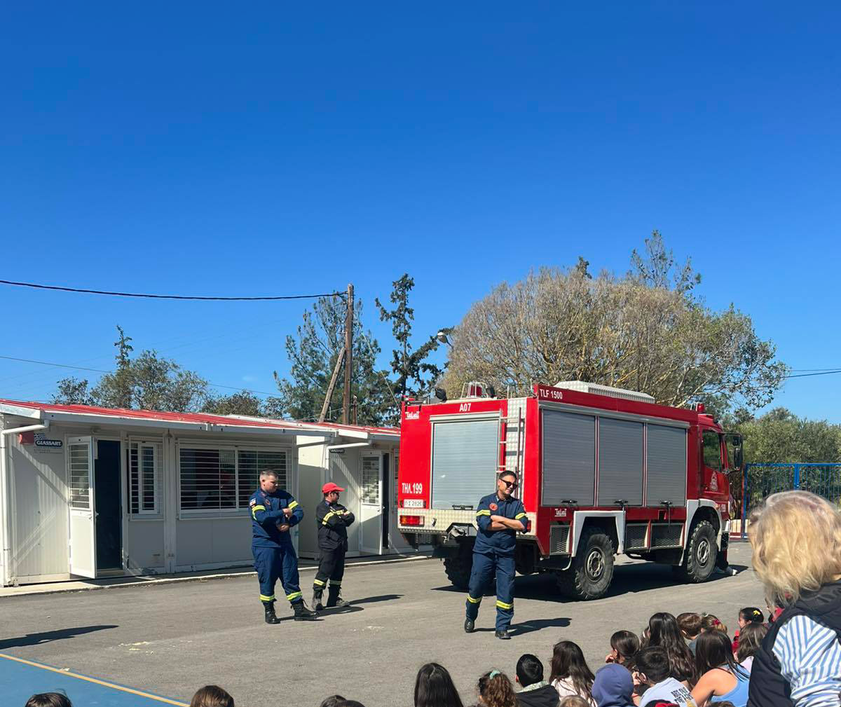 Ενημέρωση μαθητών για την πυροπροστασία από το Πυροσβεστικό Κλιμάκιο Πόμπιας στις Μοίρες Ηρακλείου