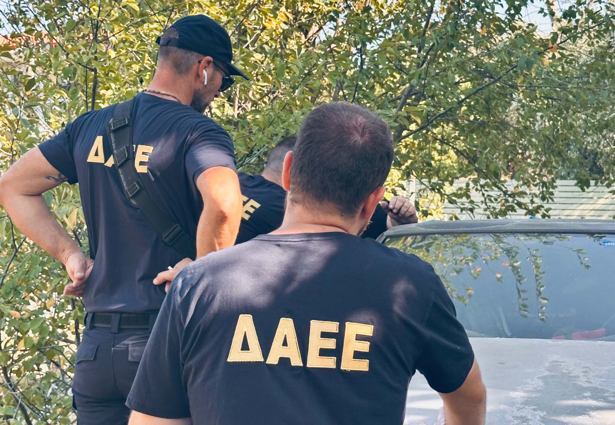 Δύο συλλήψεις και πρόστιμα για εμπρησμούς σε Ναύπλιο και Κερατέα