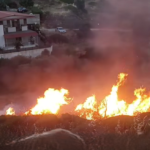 Πυρκαγιά σε ξερά χόρτα στην περιοχή Βρωμοπούσι της Λαυρεωτικής
