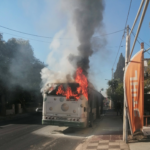 Πυρκαγιά σε αστικό λεωφορείο επί της Λεωφόρου Φυλής στο Ίλιον Αττικής