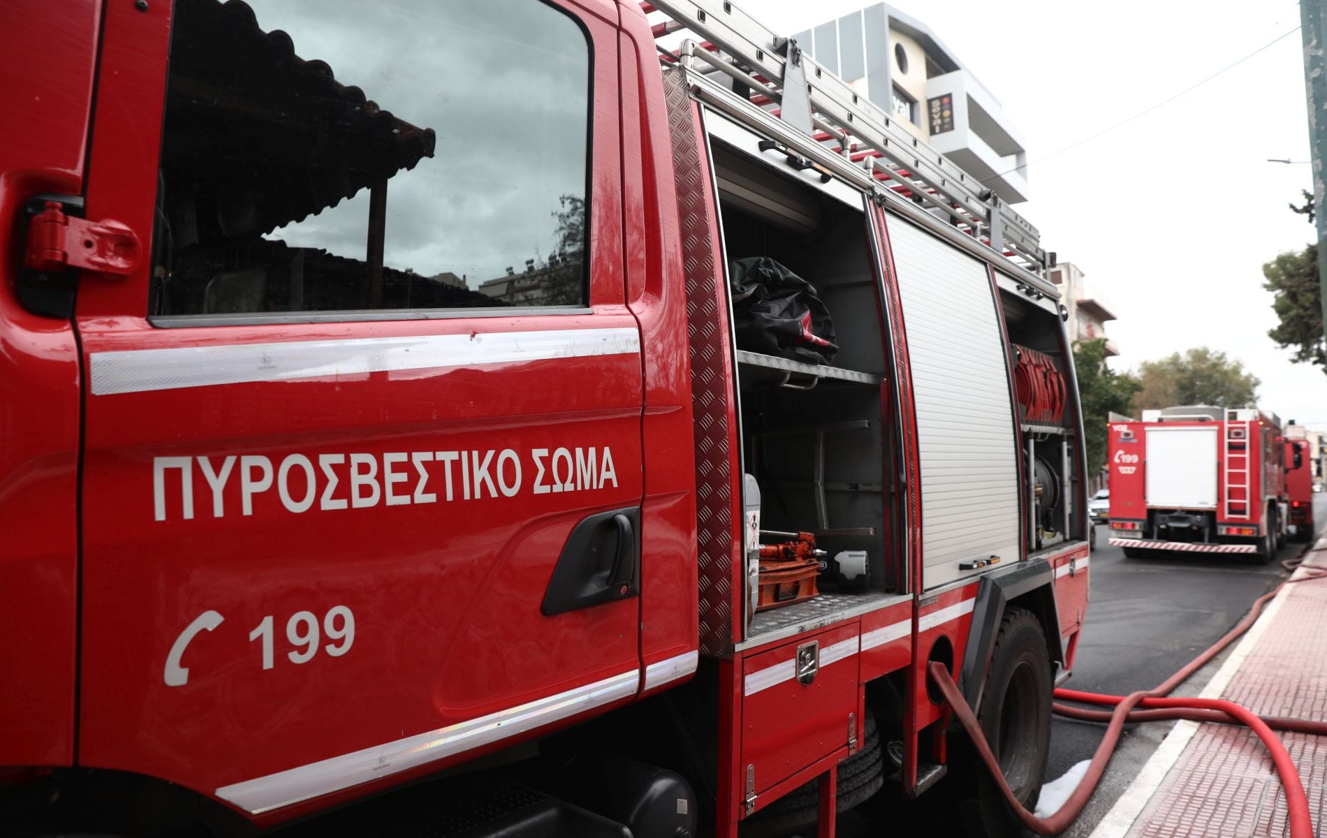 Έντονη μυρωδιά αερίου σε περιοχές της Αττικής – Προληπτικές εκκενώσεις σχολείων