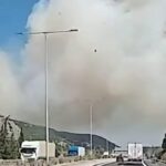 Ενισχύθηκαν οι δυνάμεις στην πυρκαγιά στο Ακραίφνιο Βοιωτίας