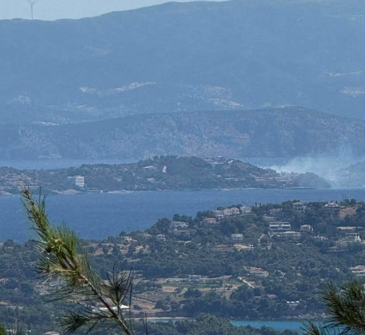 Άμεσα τέθηκε υπό έλεγχο πυρκαγιά σε αγροτική έκταση στην περιοχή Κουβέρτα Αργολίδας