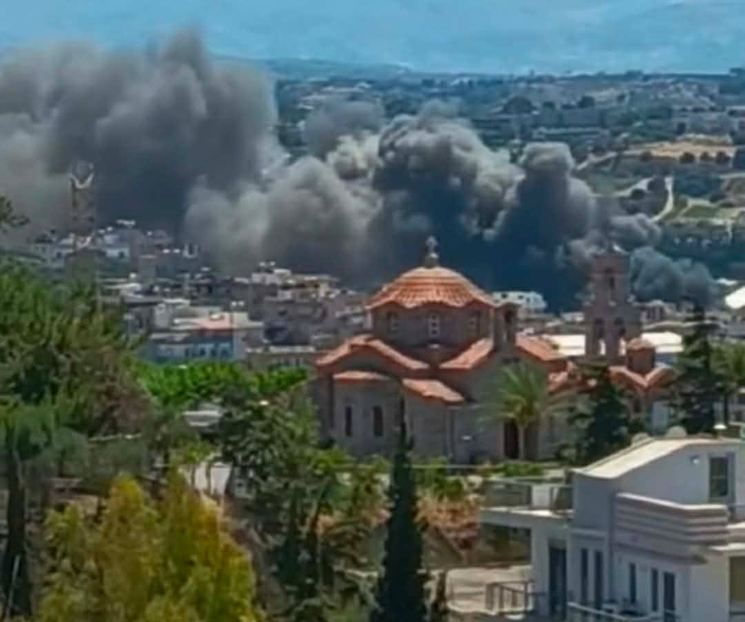 Πυρκαγιά σε αύλειο χώρο εργοστασίου στο Ηράκλειο Κρήτης