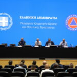Τουρνάς προς τους Δήμους: Τέλος οι παρατάσεις για τα οικόπεδα – Έλεγχοι και πρόστιμα από 23 Ιουνίου