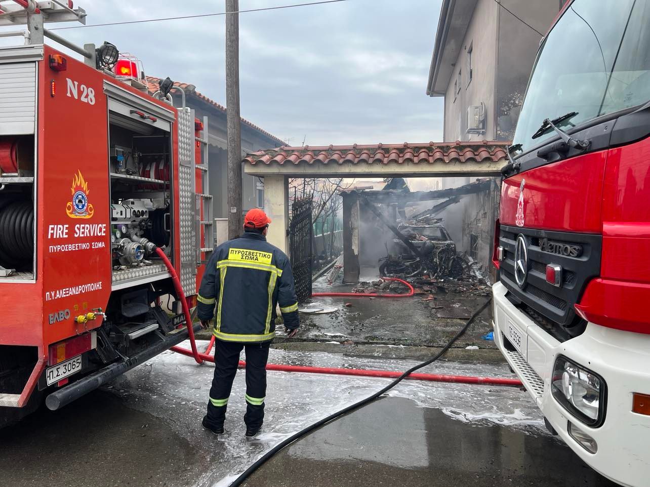 Πυρκαγιά σε μονοκατοικία στην Αλεξανδρούπολη – Εκτεταμένες υλικές ζημιές