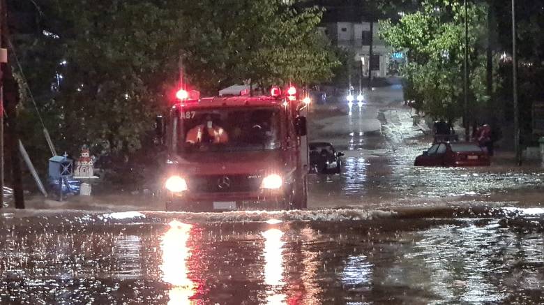 Σε αυξημένη επιχειρησιακή ετοιμότητα το Πυροσβεστικό Σώμα ενόψει της επιδείνωσης του καιρού