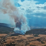 Ενισχύθηκαν οι δυνάμεις στην πυρκαγιά στο Καλαπόδι Φθιώτιδας