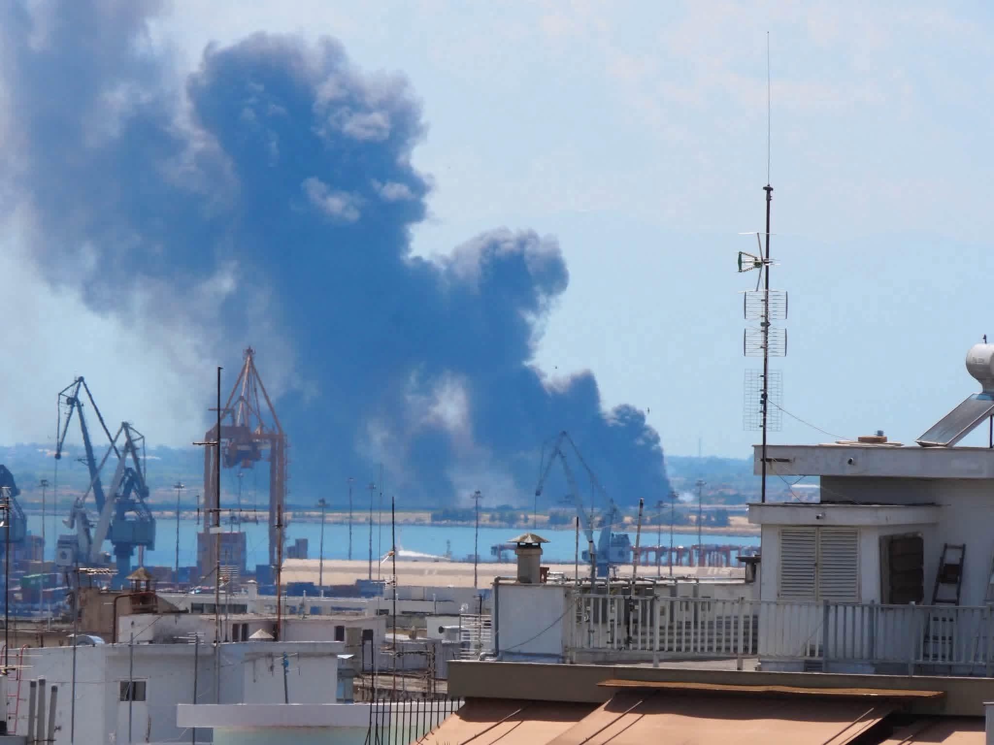 Πυρκαγιά σε χαμηλή βλάστηση στο Καλοχώρι Θεσσαλονίκης