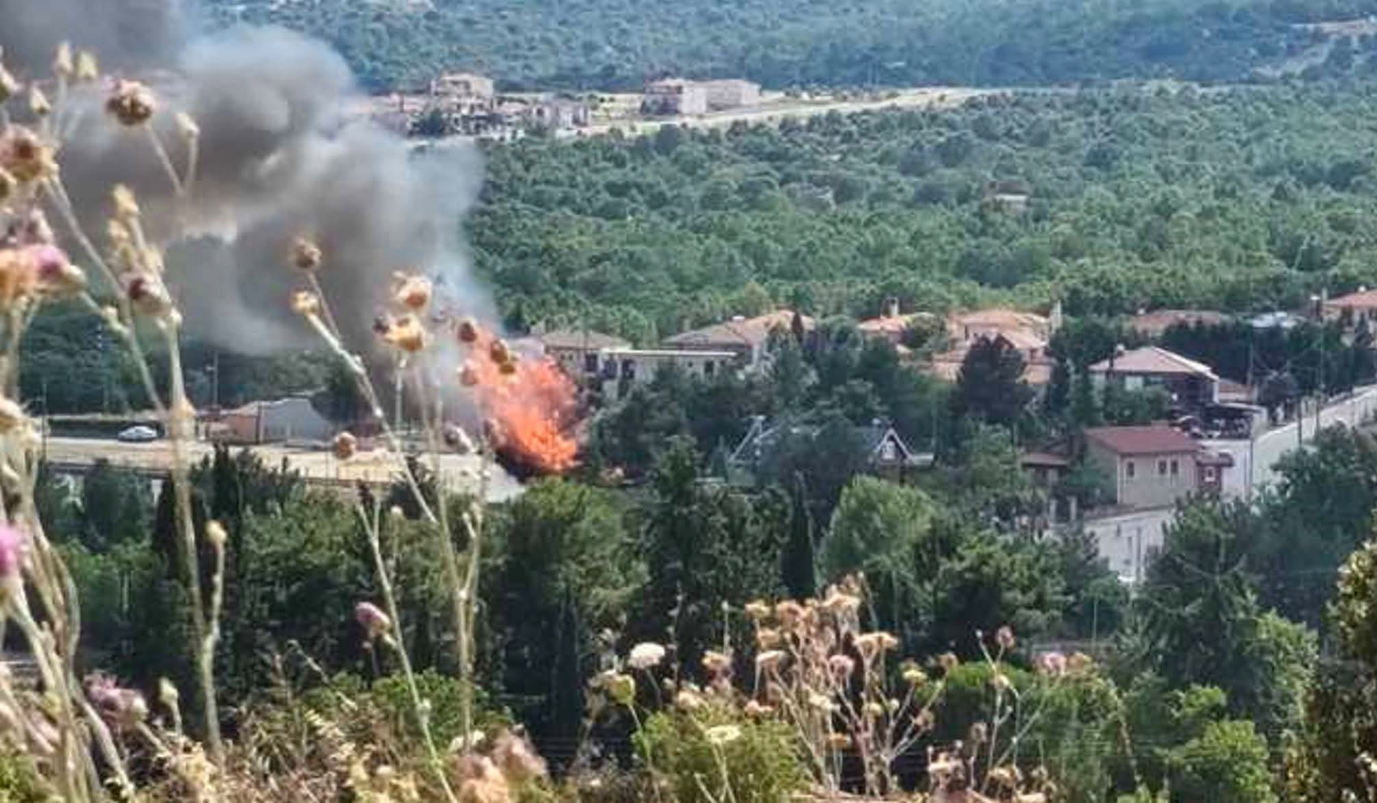 Πυρκαγιά σε αποθηκευτικό χώρο στον Άργιλο Κοζάνης Πυρκαγιά σε αποθηκευτικό χώρο στον Άργιλο Κοζάνης