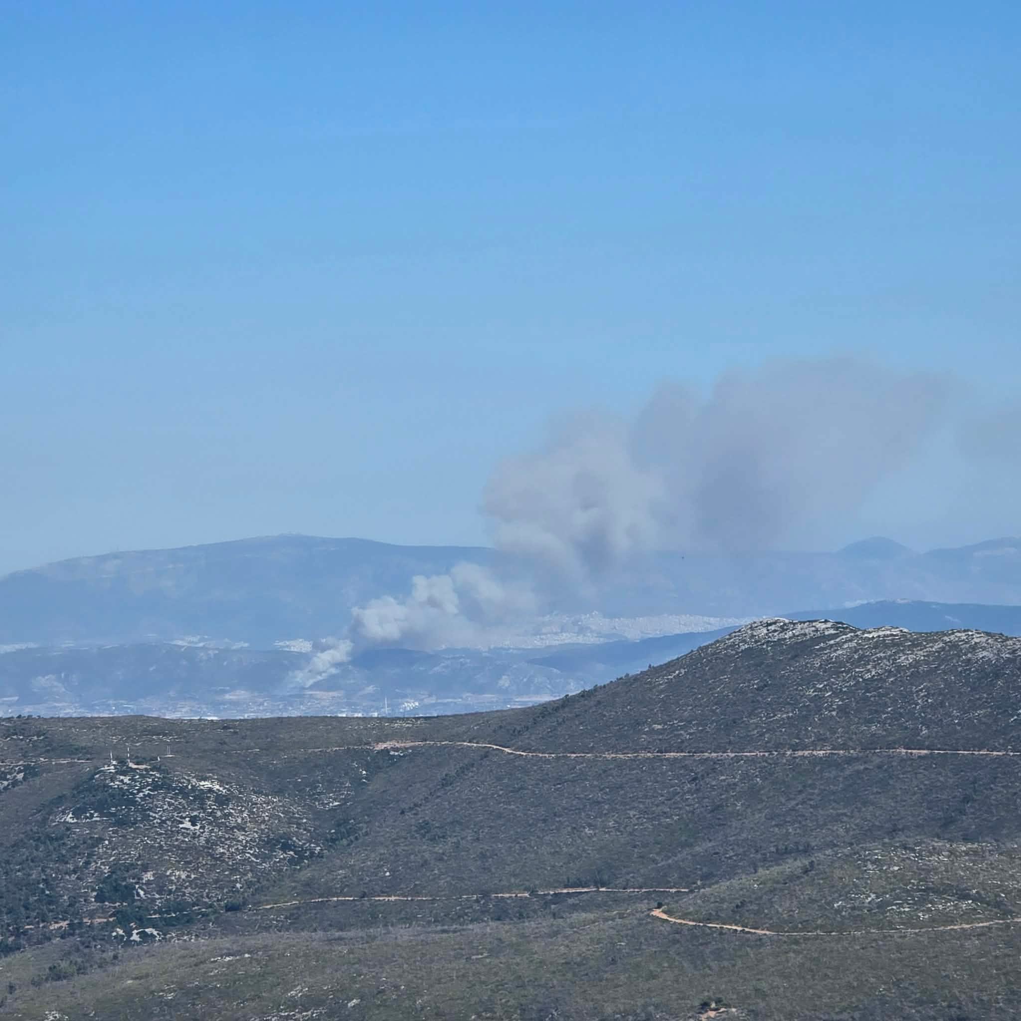 Πυρκαγιά σε δασική έκταση στην Περιφερειακή Αιγάλεω Πυρκαγιά σε δασική έκταση στην Περιφερειακή Αιγάλεω
