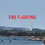 Πυρκαγιά σε ξερά χόρτα και απορρίμματα στη Λούτσα Αττικής