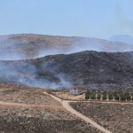 Πυρκαγιά σε χαμηλή βλάστηση στον Άγιο Σάββα Καλύμνου