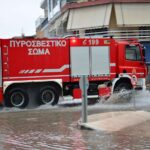 940 κλήσεις στην Πυροσβεστική λόγω της κακοκαιρίας – Πάνω από 400 επεμβάσεις σε Αττική, Στερεά και Θεσσαλία