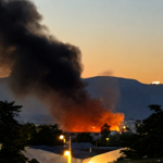 Πυρκαγιά σε χώρο απορριμμάτων επιχείρησης στο Ρουφ