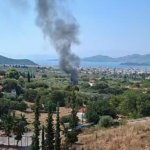 Πυρκαγιά σε ξερά χόρτα στον δρόμο προς Άνω Μεριά Βόλου