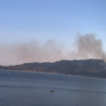 Πυρκαγιά σε χαμηλή βλάστηση στη Μήλο