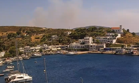 Πυρκαγιά σε αγροτοδασική έκταση στην περιοχή Κολυμπάδα της Σκύρου Πυρκαγιά σε αγροτοδασική έκταση στην περιοχή Κολυμπάδα της Σκύρου