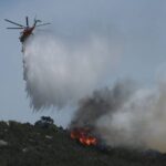 Πυρκαγιά σε χαμηλή βλάστηση στον Στράτο Αιτωλοακαρνανίας – Επιχειρούν 22 πυροσβέστες και 2 αεροσκάφη