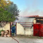 Πυρκαγιά σε μονοκατοικία επί της οδού Ηρακλέους στο Κορωπί