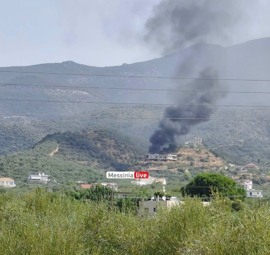 Πυρκαγιά σε βανάκι στην περιοχή Γιαννιτσάνικα Καλαμάτας Πυρκαγιά σε βανάκι στην περιοχή Γιαννιτσάνικα Καλαμάτας
