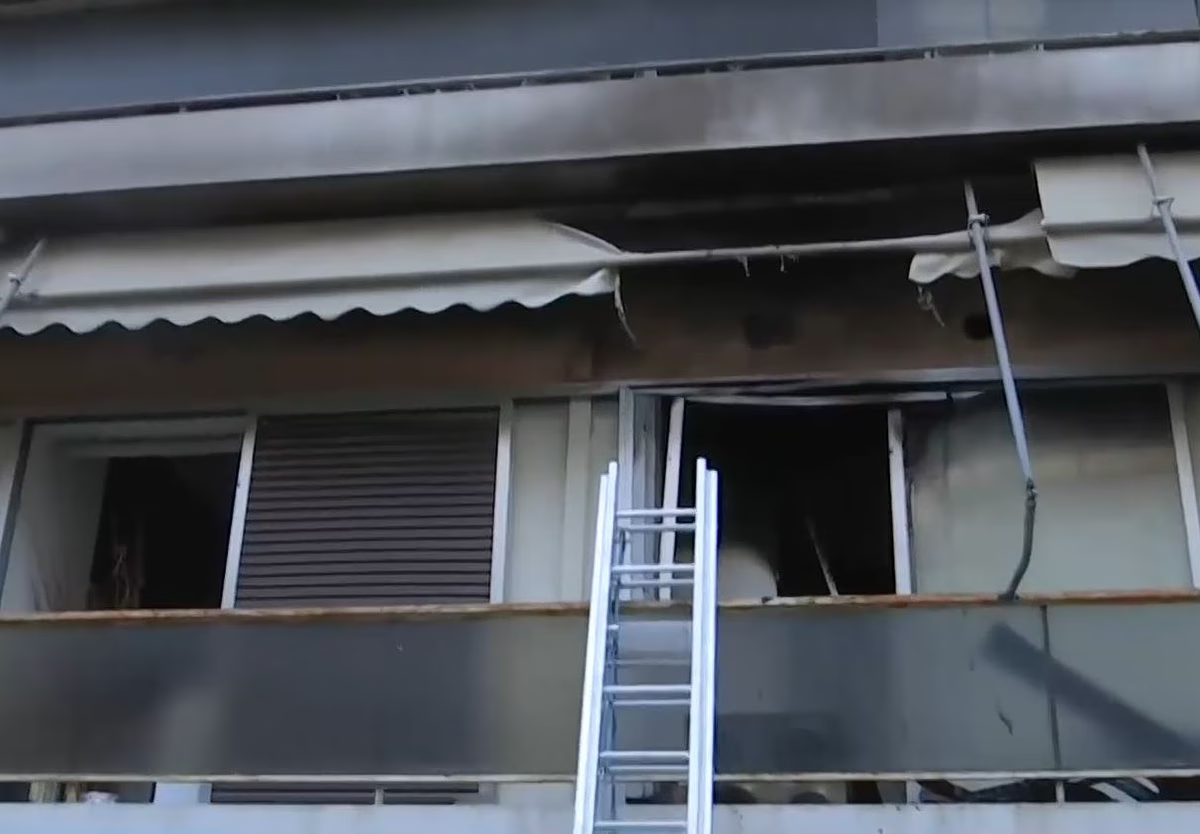 Πυρκαγιά σε διαμέρισμα στη Νέα Σμύρνη