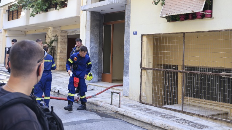 Πυρκαγιά σε διαμέρισμα επί της οδού Εκαταίου στον Νέο Κόσμο