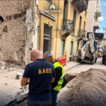 Έκρηξη στην Πλάκα: Διακόπηκαν οι έρευνες της ΔΑΕΕ λόγω κινδύνου κατάρρευσης γειτονικών κτιρίων