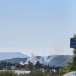 Πυρκαγιά σε χαμηλή βλάστηση επί της οδού Σουλίου στην Παιανία Αττικής