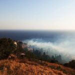 Πυρκαγιά σε χαμηλή βλάστηση στο Συνέτι Άνδρου – Επιχειρούν 8 πυροσβέστες και 2 ελικόπτερα
