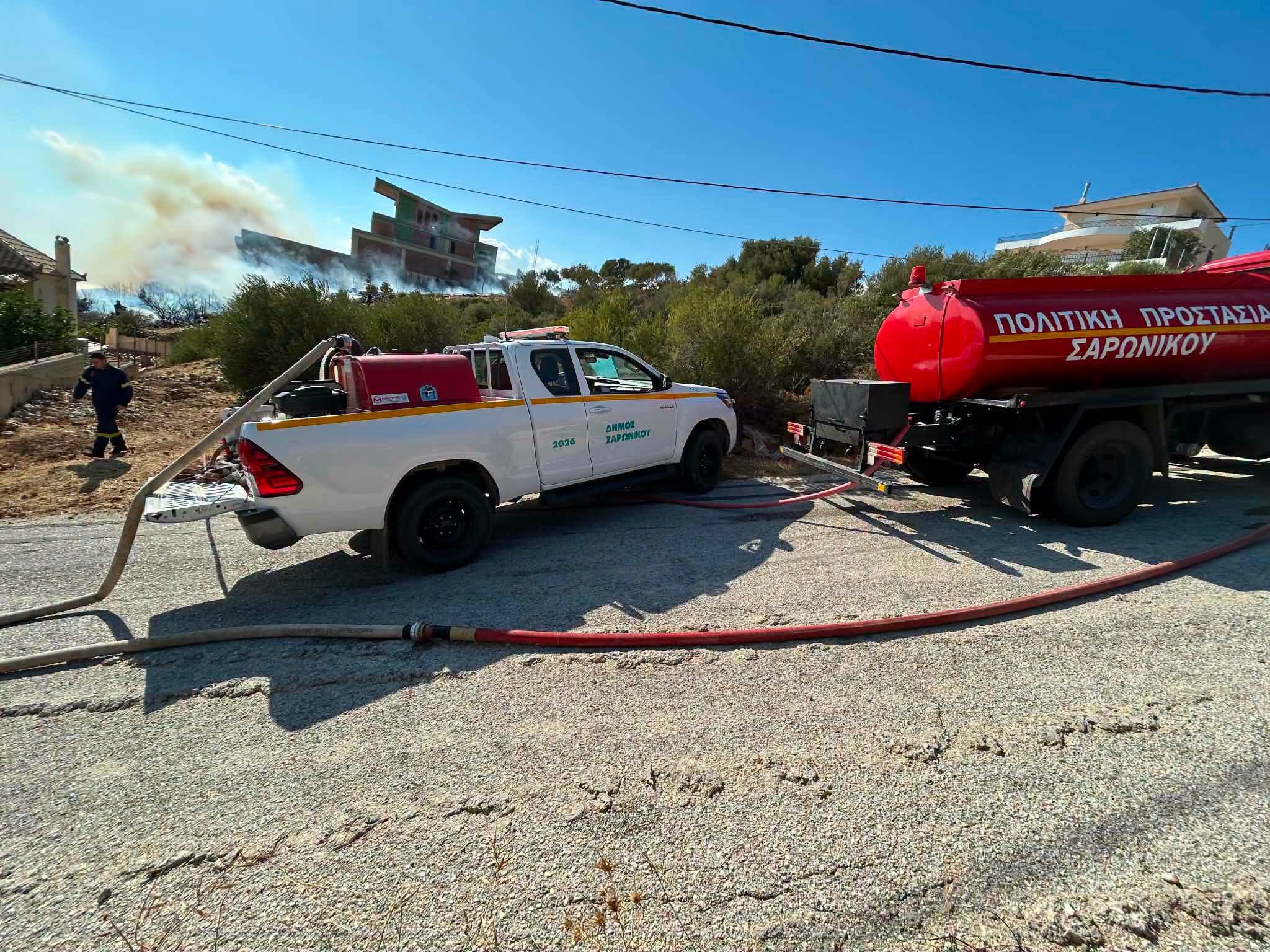 Πυρκαγιά σε χαμηλή βλάστηση στην Ανάβυσσο Αττικής – Επιχειρούν 75 πυροσβέστες και 4 εναέρια μέσα