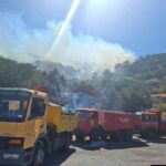 Πυρκαγιά σε χαμηλή βλάστηση στους Πάλους Νισύρου – Επιχειρούν 6 πυροσβέστες και 4 εναέρια μέσα