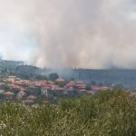 Πυρκαγιά σε αγροτοδασική έκταση στο Ψάρι Μεσσηνίας – Επιχειρούν 60 πυροσβέστες και 3 εναέρια μέσα