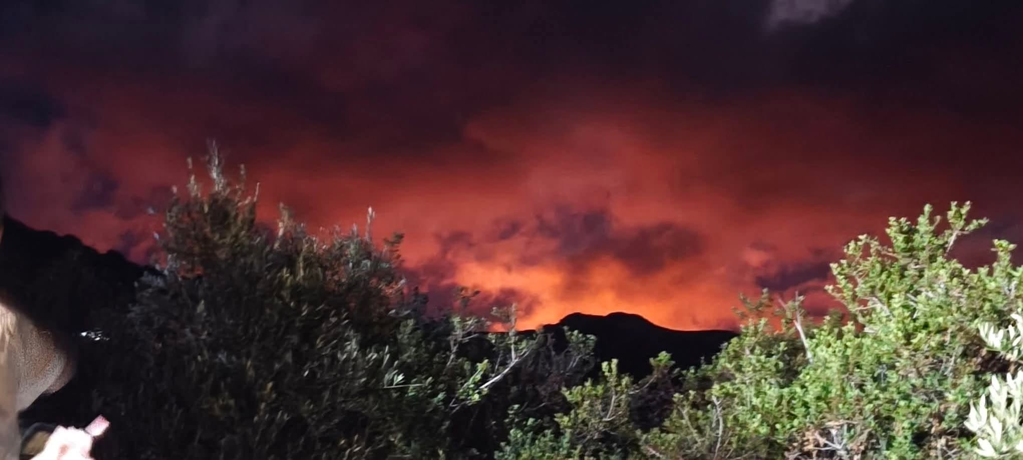 Περαιτέρω ενίσχυση των δυνάμεων στην πυρκαγιά στον Χώνο Λασιθίου – 78 πυροσβέστες στο μέτωπο Περαιτέρω ενίσχυση των δυνάμεων στην πυρκαγιά στον Χώνο Λασιθίου – 78 πυροσβέστες στο μέτωπο