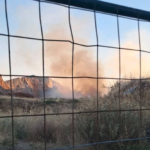 Πυρκαγιά σε χαμηλή βλάστηση στην περιοχή των Τουρκοβουνίων στο Ψυχικό