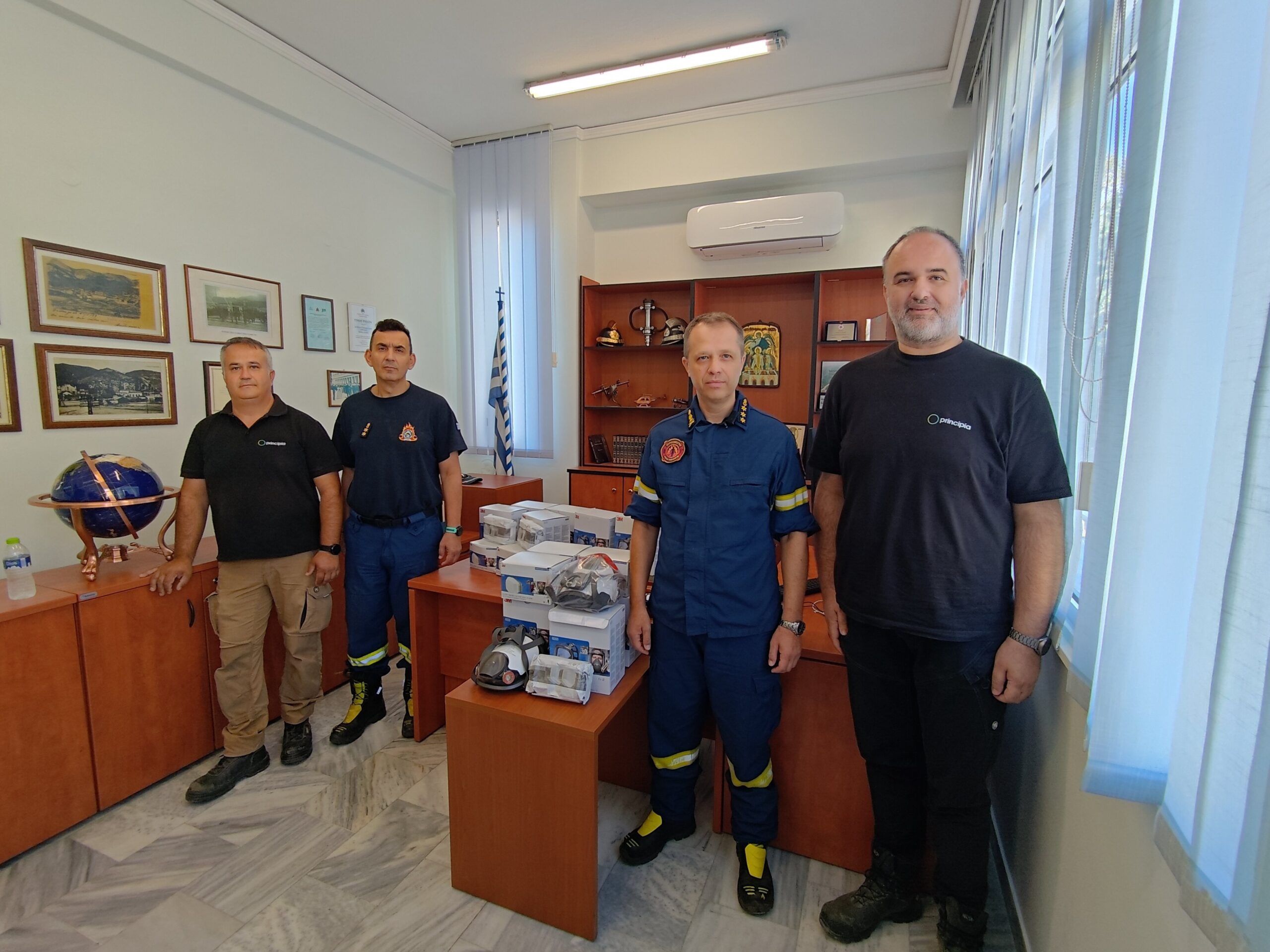 Ξάνθη: Η Principia Energy ενισχύει τους πυροσβέστες με νέο εξοπλισμό ατομικής προστασίας Ξάνθη: Η Principia Energy ενισχύει τους πυροσβέστες με νέο εξοπλισμό ατομικής προστασίας